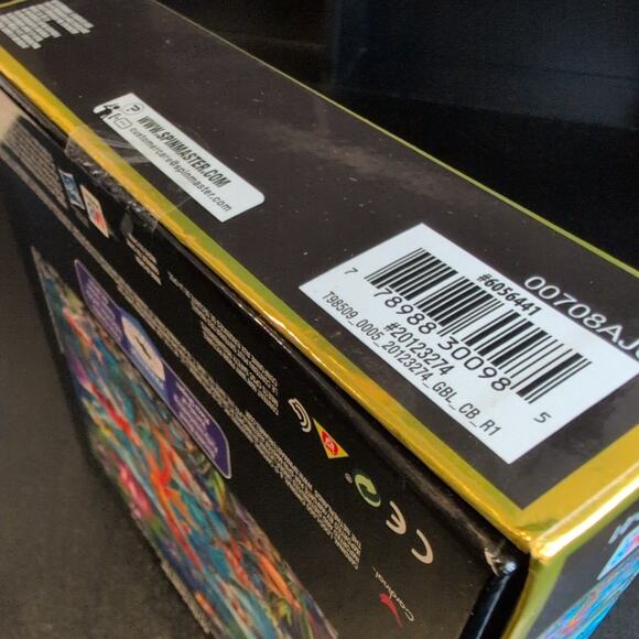 MB Big Ben Luxe Koi Fish 500 Piece Jigsaw Puzzle 24x18 – Premium Quality, Sealed - Picture 5 of 5